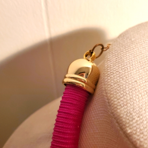 Necklace - Picture 3 of 4